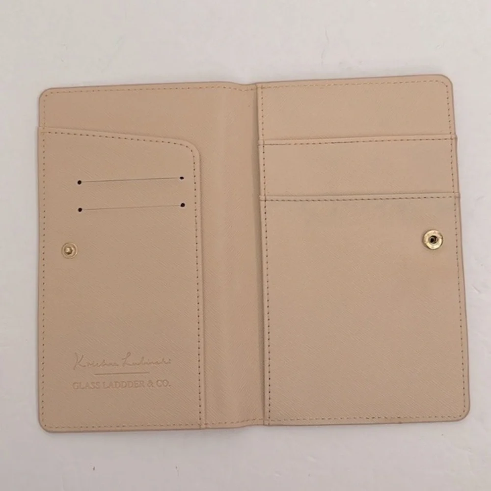 Glass and ladder & Co. Trendy Travel Wallet / Passport Holder
